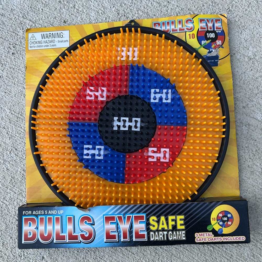 Bulls Eye Dart Game